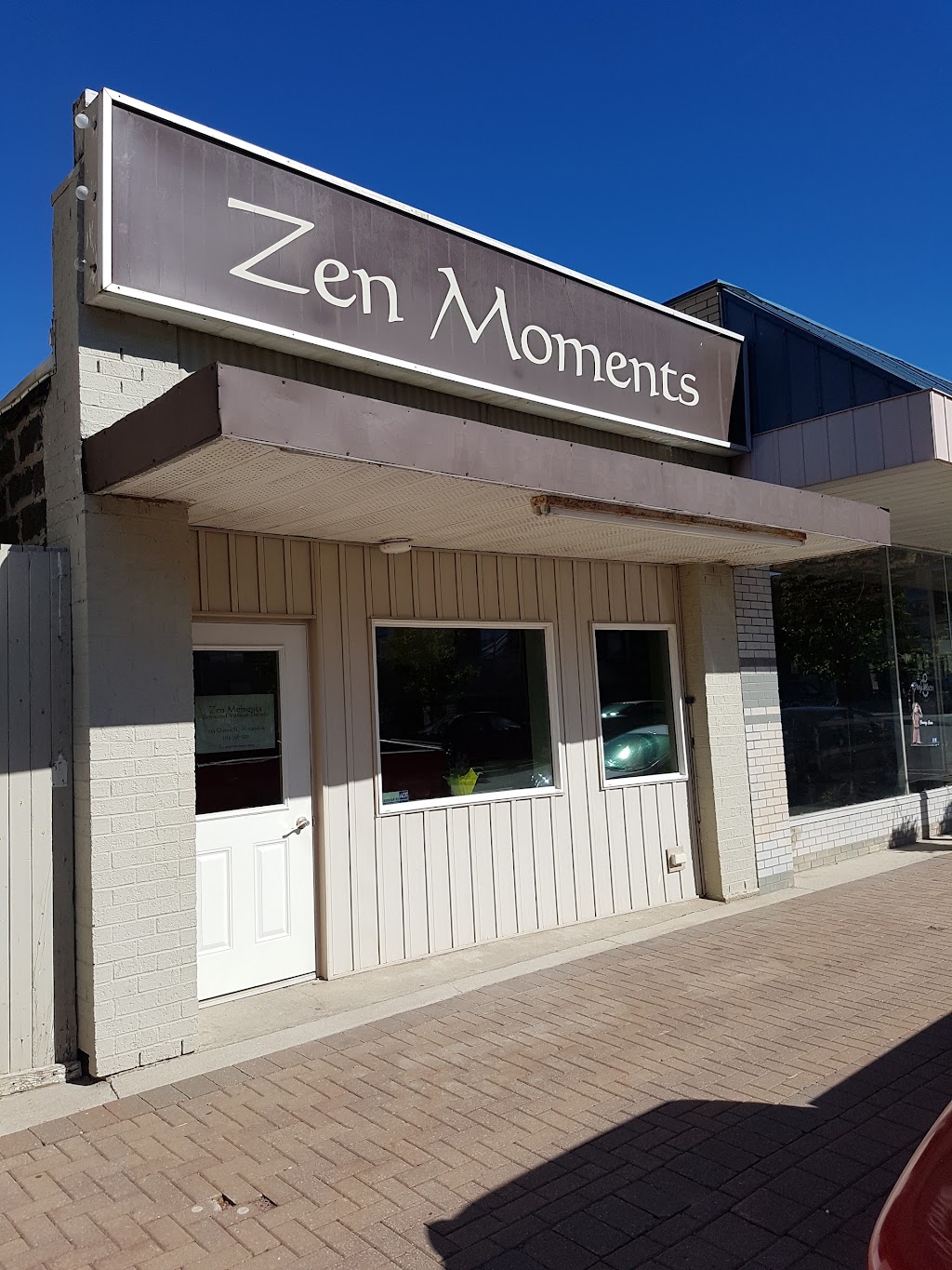 Zen Moments | 724 Queen St, Kincardine, ON N2Z 1Z8, Canada | Phone: (519) 396-2332