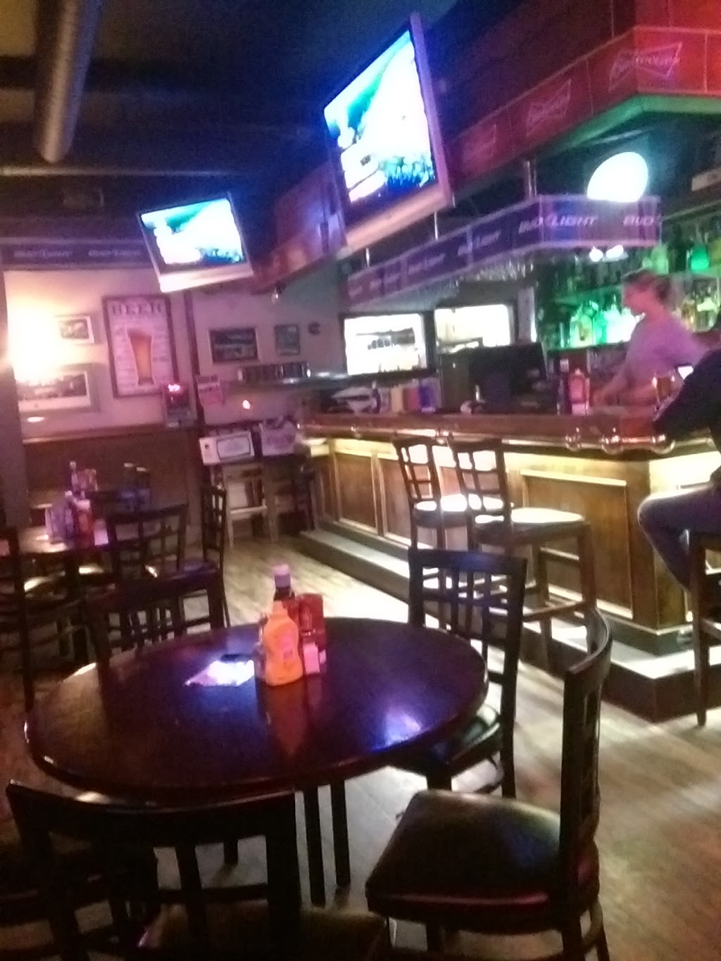 Sports Page Bar & Grill | 408 Centennial Dr S, Martensville, SK S0K 2T0, Canada | Phone: (306) 975-0360