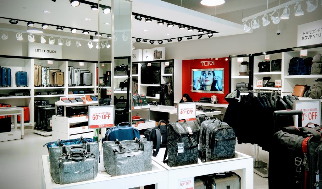 Tumi | MCARTHURGLEN DESIGNER OUTLET, 7899 Templeton Station Rd #1039, Richmond, BC V7B 0B7, Canada | Phone: (604) 303-1890