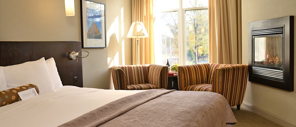 Shaw Club Hotel | 92 Picton St, Niagara-on-the-Lake, ON L0S 1J0, Canada | Phone: (905) 468-5711