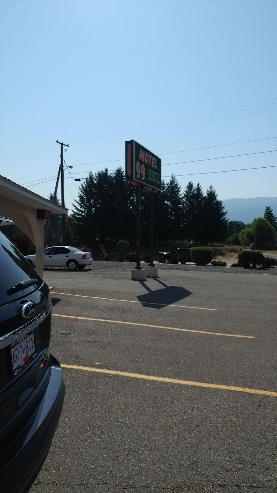 Motel 99 | 7424 Donaldson Dr, Grand Forks, BC V0H 1H2, Canada | Phone: (250) 442-4238