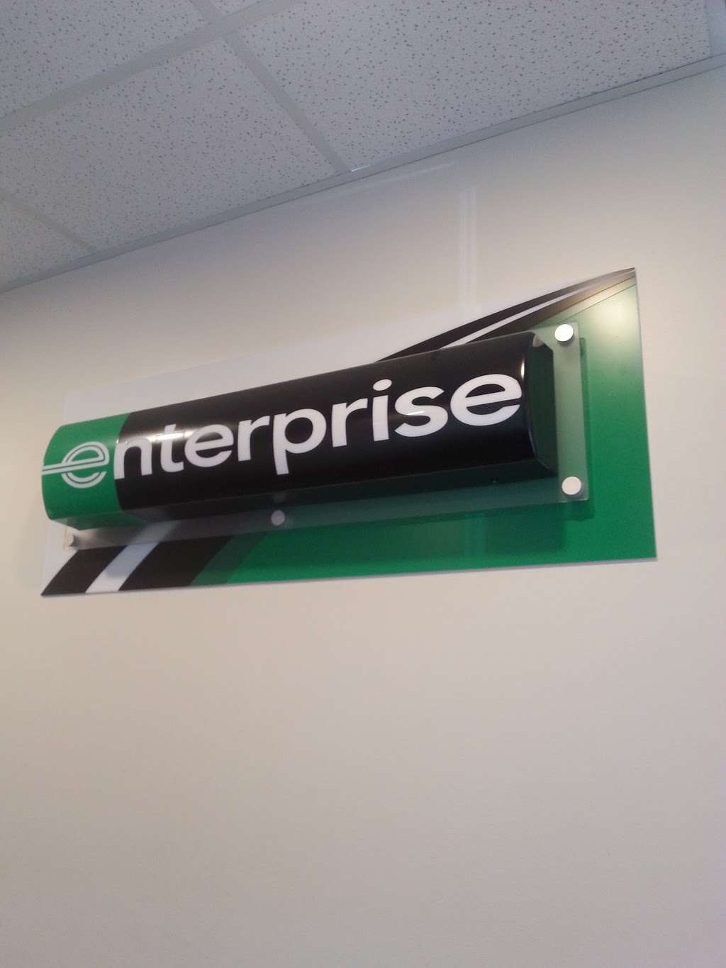 Enterprise Rent-A-Car | 1425 Ogilvie Rd, Gloucester, ON K1J 7P3, Canada | Phone: (613) 842-9133