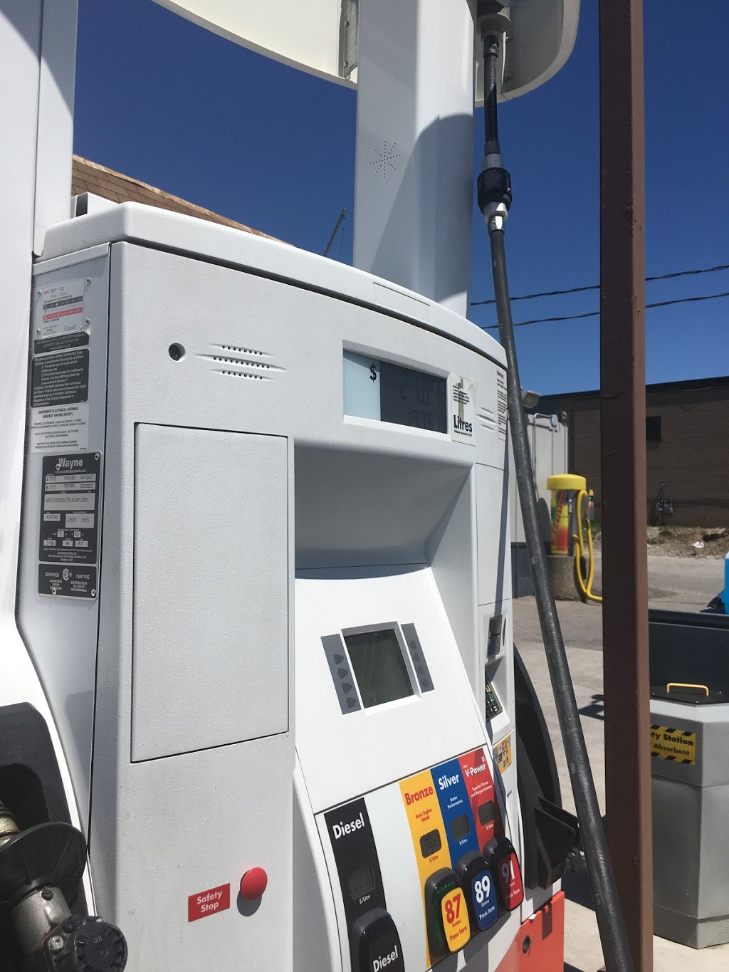 Kennedy Gas Bar | 1303 Kennedy Road, Scarborough, ON M1P 2L6, Canada | Phone: (416) 752-5454