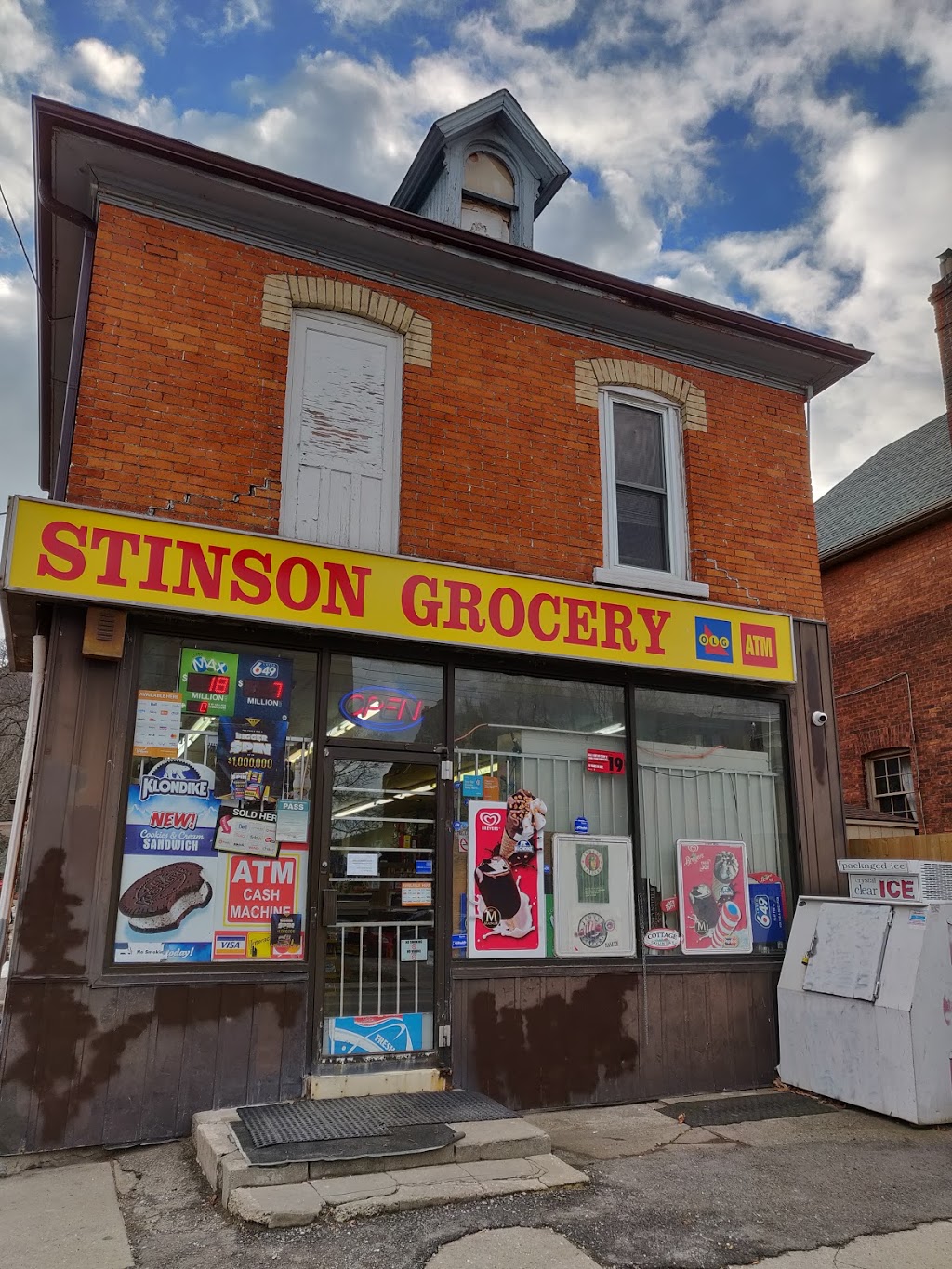 Stinson Grocery Store | 142 Stinson St, Hamilton, ON L8N 1S6, Canada | Phone: (905) 523-0865