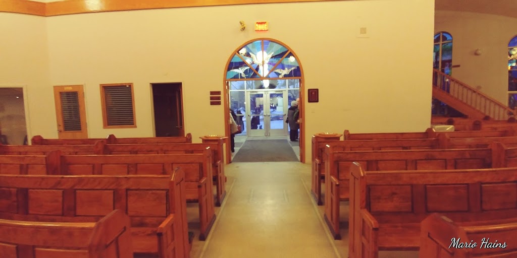 Eglise Saint-François dAssise | 1145 Rue des Quatre-Saisons, Sherbrooke, QC J1E 3Y5, Canada | Phone: (819) 822-3117