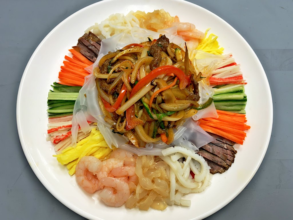 Iryewon Asian Fusion Restaurant (The Great Wall) | 100 Steeles Ave W, Thornhill, ON L4J 7Y1, Canada | Phone: (905) 731-0500