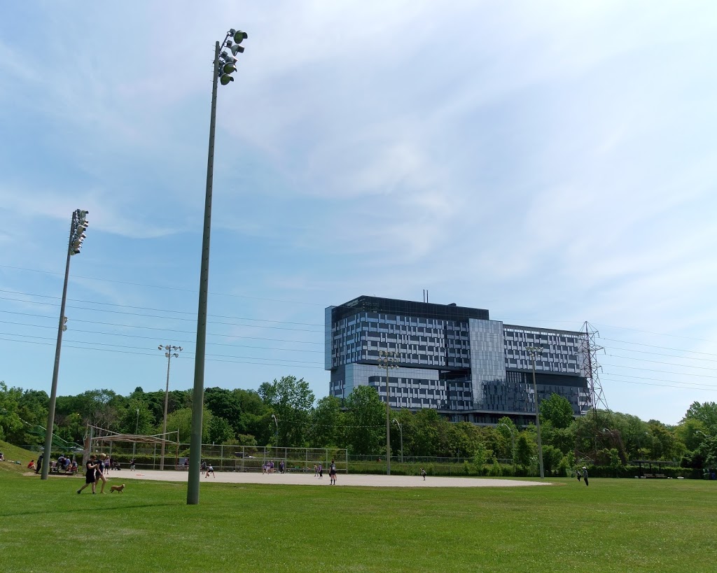 Sam Pollock Baseball Diamond | 375 Sumach St, Toronto, ON M4X 1V4, Canada | Phone: (416) 392-2489