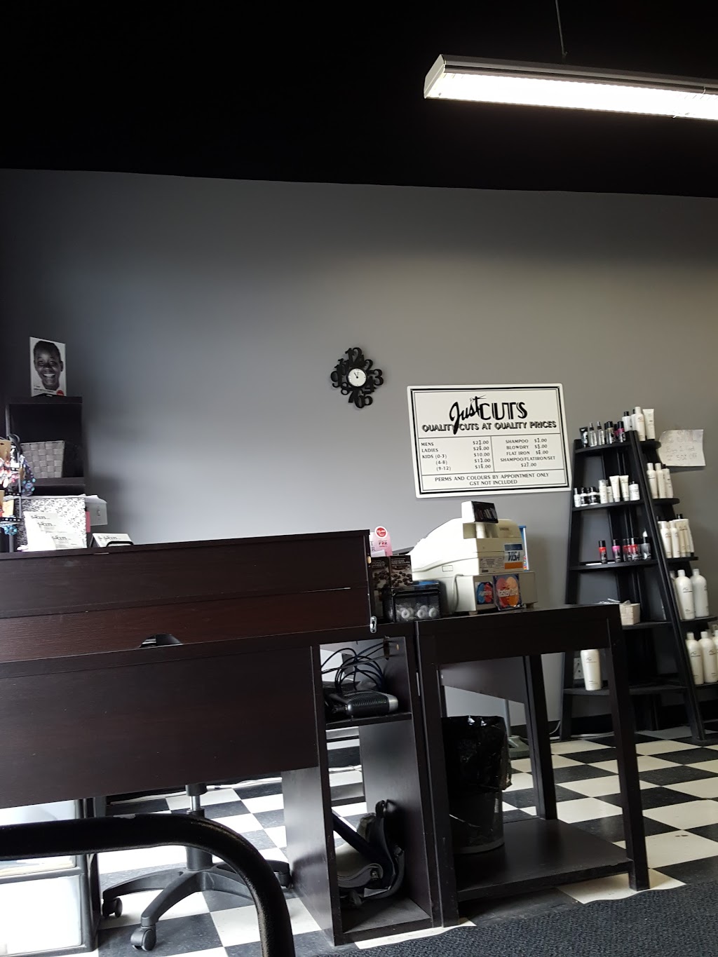 Just Cuts | 2004 50 Ave, Red Deer, AB T4R 3A2, Canada | Phone: (403) 309-2494