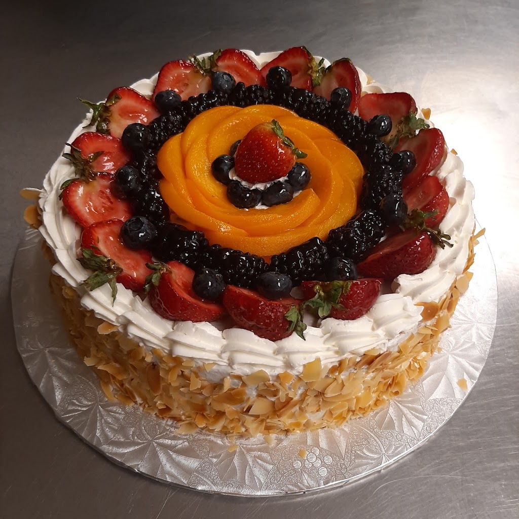 Fil Euro Bakery | 2348 Dufferin St, York, ON M6E 3S4, Canada | Phone: (647) 350-6022