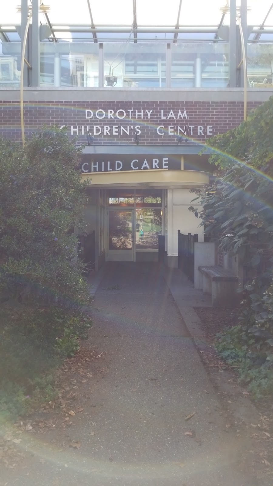 Dorothy Lam Childrens Centre | 188 Drake St, Vancouver, BC V6Z 2X1, Canada | Phone: (604) 718-6555