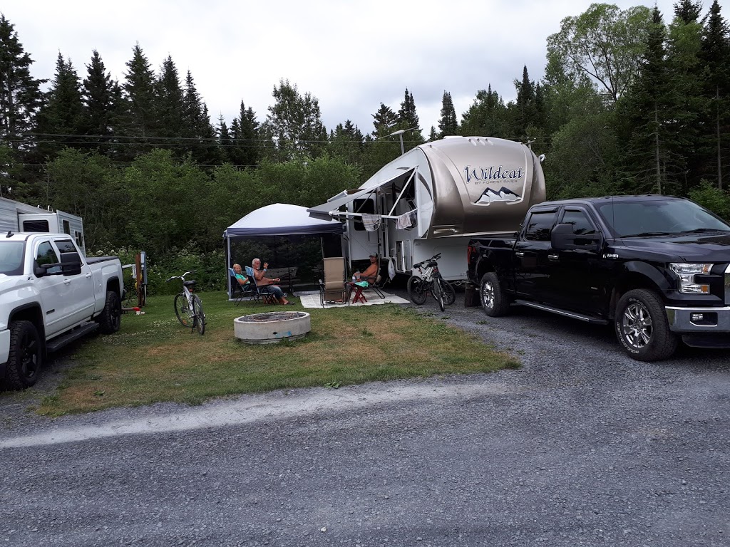 Camping Lac-Etchemin | 514 Route du Sanctuaire, Lac-Etchemin, QC G0R 1S0, Canada | Phone: (418) 625-5666