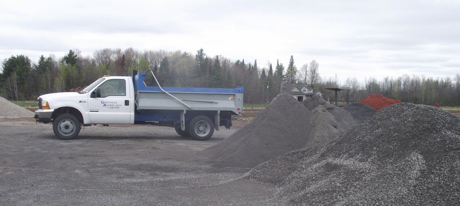 Grenville Aggregates | 531 44, Kemptville, ON K0G 1J0, Canada | Phone: (613) 258-9709