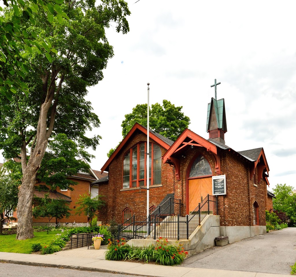 Church of the Ascension | 253 Echo Drive, Ottawa, ON K1S 1N3, Canada | Phone: (613) 236-3958