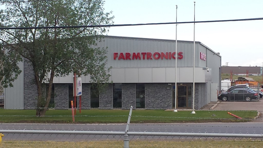 Farmtronics Ltd. | 380 Henderson Dr, Regina, SK S4N 5W9, Canada | Phone: (800) 667-8001