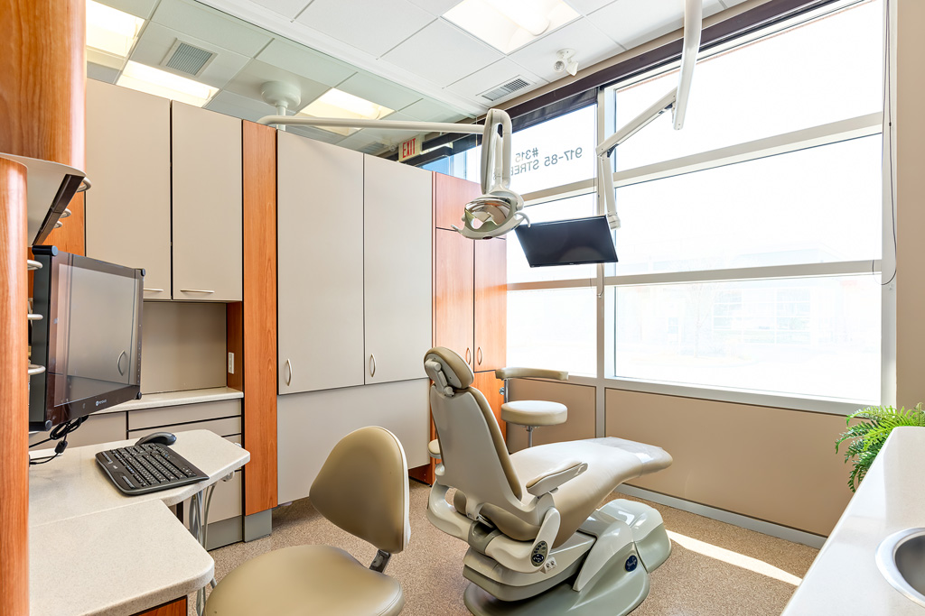 Image Dental | 917 85 St SW #315, Calgary, AB T3H 5Z9, Canada | Phone: (403) 814-0540