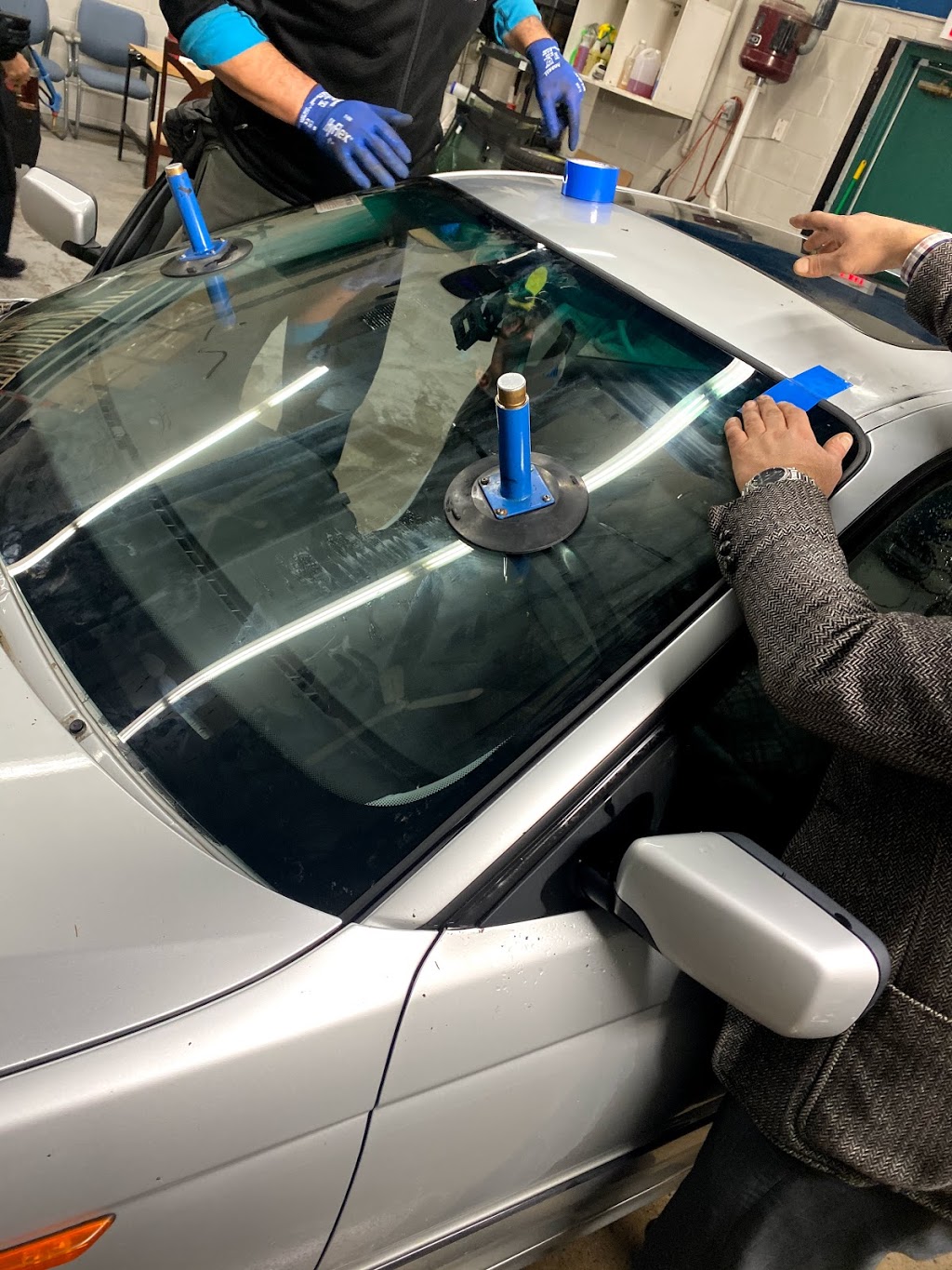 Canada Auto GLASS (Toronto-Scarborough) | 10 Arkona Dr, Toronto, ON M1T 1X3, Canada | Phone: (416) 846-7562