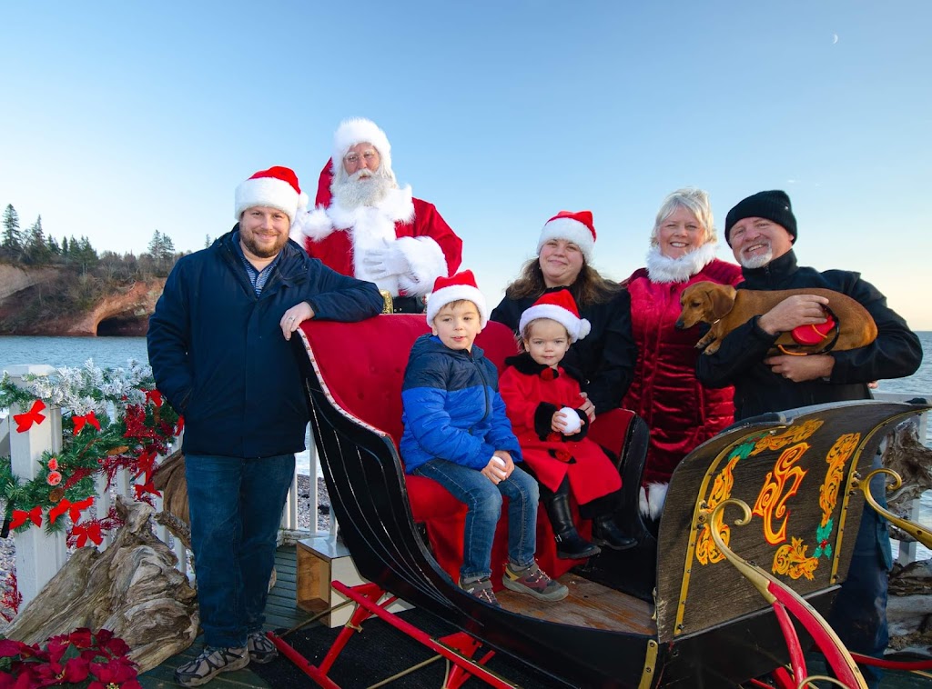 Lets go see Santa | 15 Beach St, St. Martins, NB E5R 1C6, Canada | Phone: (506) 647-1820