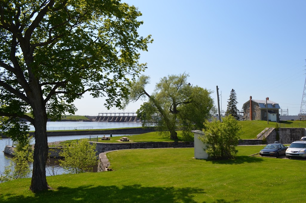 Lieu historique national du Canal-de-Carillon | 230 Rue du Barrage, Saint-André-dArgenteuil, QC J0V 1X0, Canada | Phone: (450) 537-3534