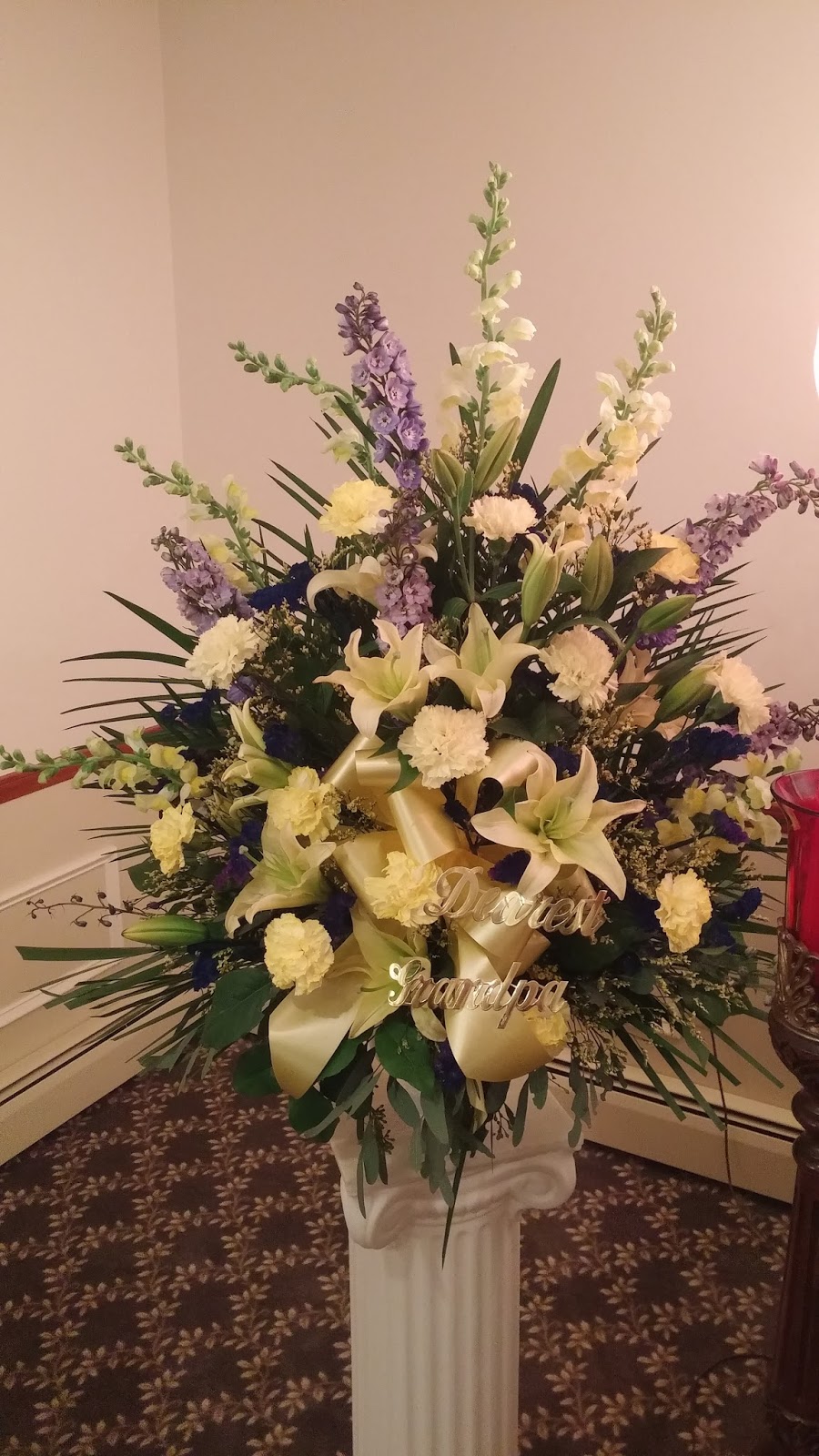 Country Florist | 4414 Clinton St, West Seneca, NY 14224, USA | Phone: (716) 668-6675