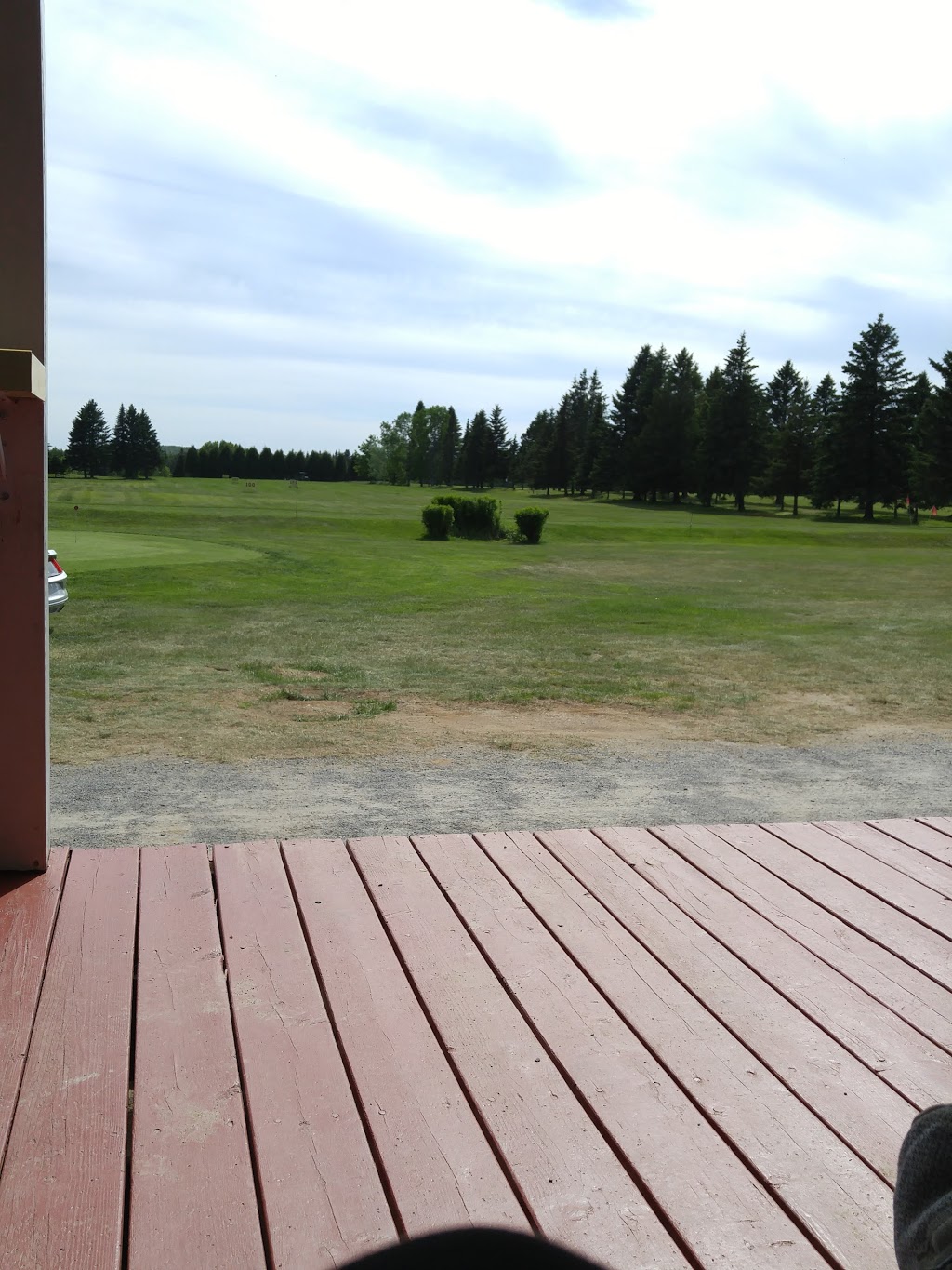 Club De Golf Le St-Remi | 660 Chemin St Charles, Lac-aux-Sables, QC G0X 1M0, Canada | Phone: (418) 289-2644