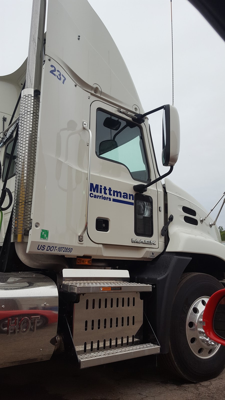 Mittman Carriers Inc | 80 Minuk Acres, Scarborough, ON M1E 4Y6, Canada | Phone: (416) 292-5556