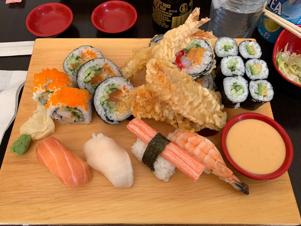 Maki Maki Japanese Restaurant | 2071 Rte Marie-Victorin, Varennes, QC J3X 1R3, Canada | Phone: (450) 985-4985