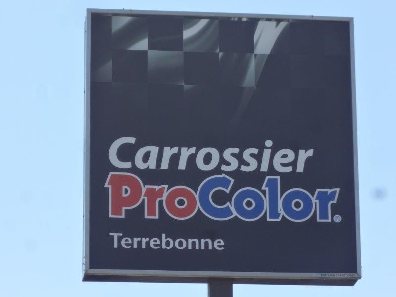 Carrossier ProColor Terrebonne | 917 Boulevard de Terrebonne, Terrebonne, QC J6W 2H5, Canada | Phone: (450) 964-6681