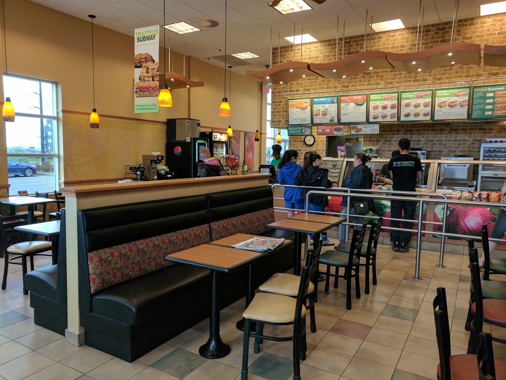 Subway | local 100, 2289 Avenue Chauveau, Québec, QC G2C 0G7, Canada | Phone: (418) 845-0101