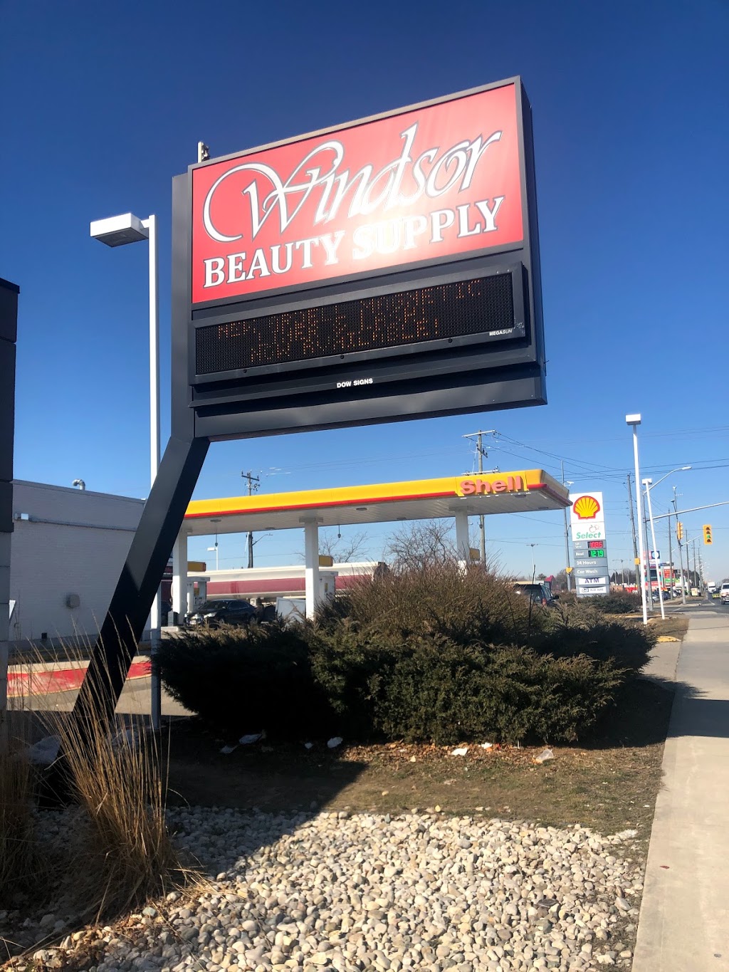 Windsor Beauty & Esthetics Supply Inc | 400 St Clair St, Chatham, ON N7L 3K2, Canada | Phone: (519) 360-1717