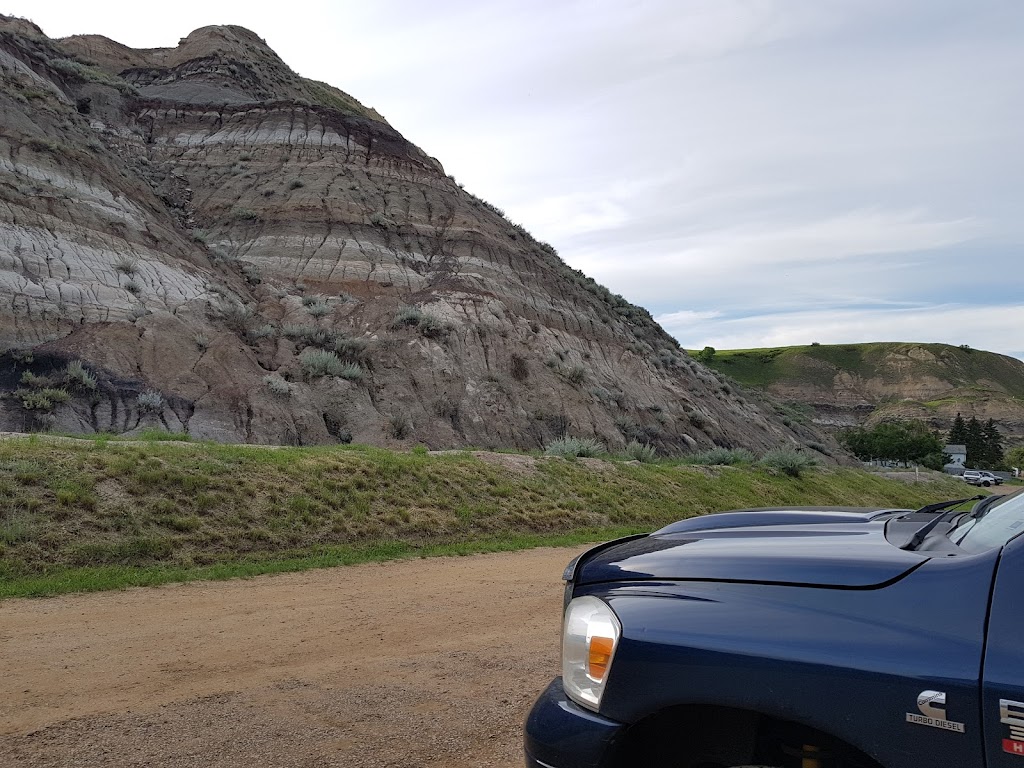 Dinosaur RV Park | 500 N Dinosaur Trail, Drumheller, AB T0J 0Y0, Canada | Phone: (403) 823-3291