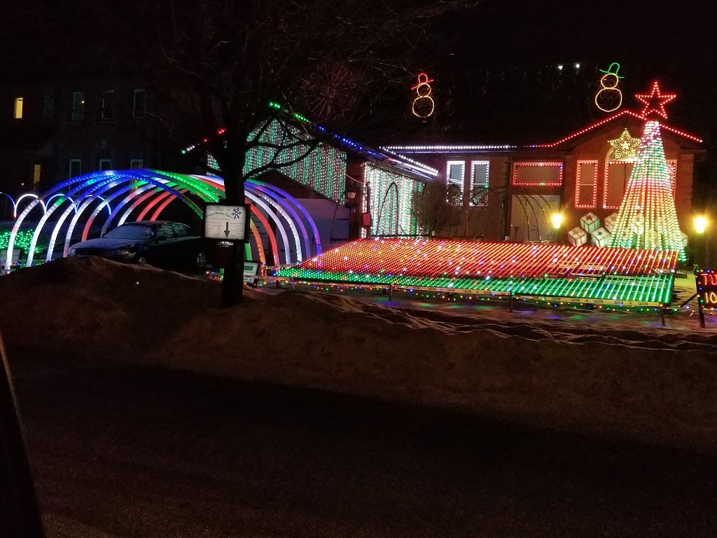 Greene Family Lights | 4 Berkar St, Angus, ON L0M 1B3, Canada | Phone: (705) 795-2065