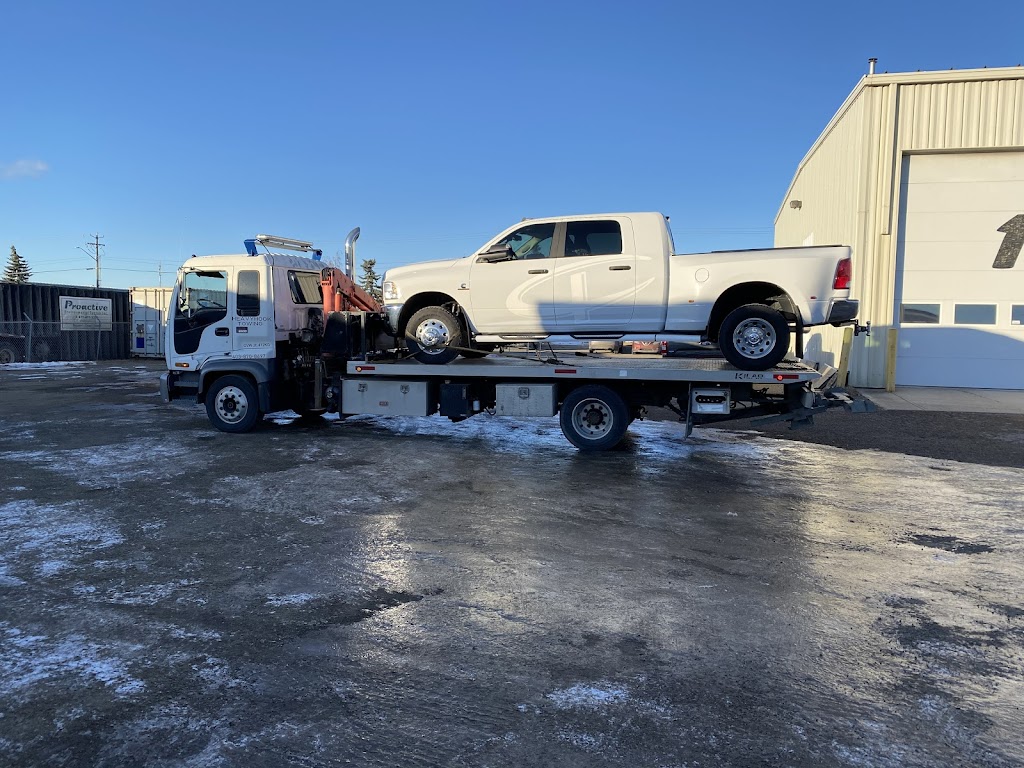 HeavyHook Towing and Transportation | 283155 Township Road 250, AB T1Z 0P7, Canada | Phone: (403) 870-8697