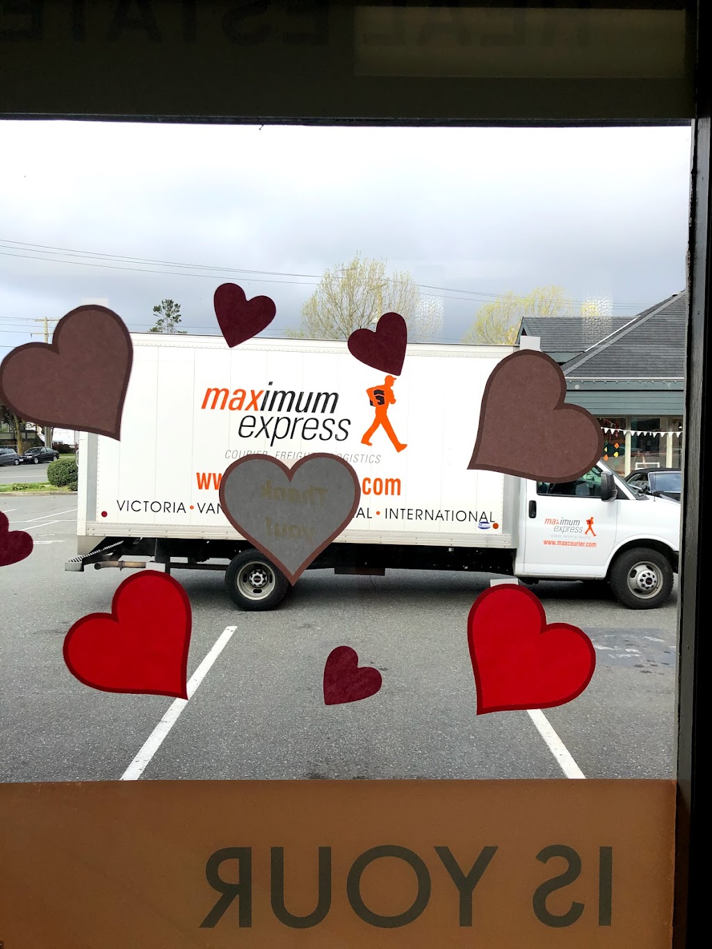 Maximum Express Courier & Freight Ltd | 576 Hillside Ave #3, Victoria, BC V8T 1Y9, Canada | Phone: (250) 721-3278