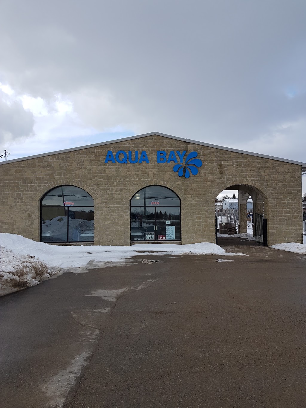 Aqua Bay Pool and Spa Ltd. | 1157 Midland Ave, Kingston, ON K7P 2X8, Canada | Phone: (613) 389-4747