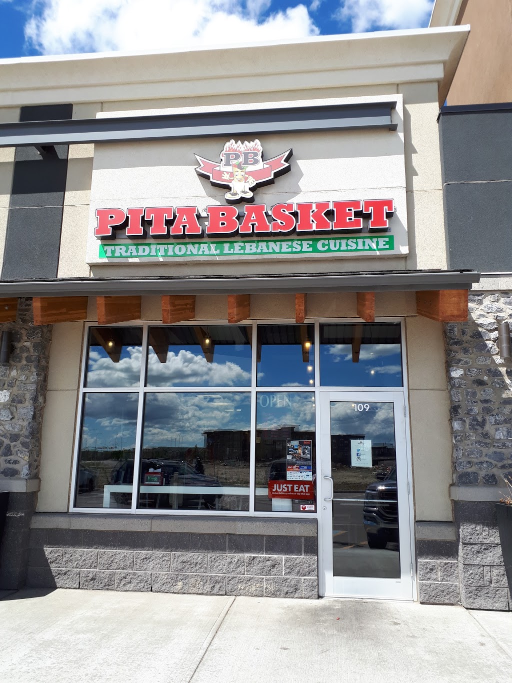 Pita Basket Airdrie | 30 Market Blvd SW #109, Airdrie, AB T4B 2A2, Canada | Phone: (587) 254-0880