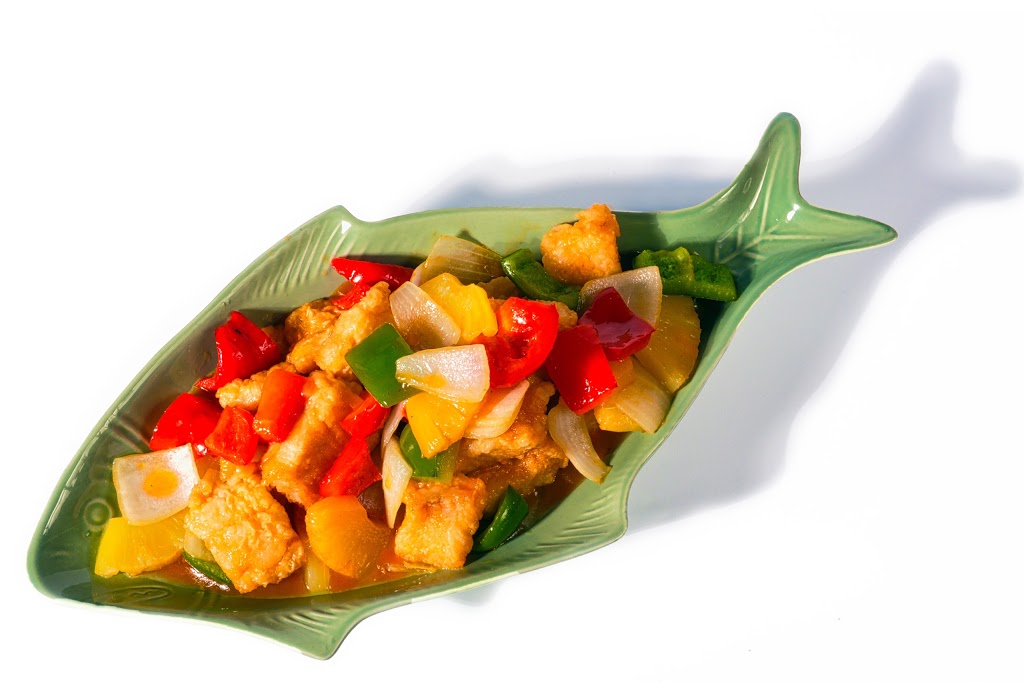 Coconut Island Thai Cuisine | 1607 Pembina Hwy, Winnipeg, MB R3T 3Y6, Canada | Phone: (204) 615-8288