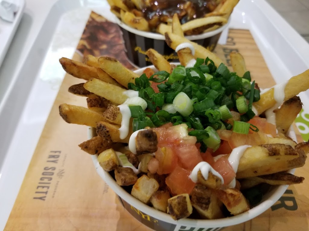 New York Fries - Richmond Centre | 6551 No 3 Rd 1400 2405, Richmond, BC V6Y 2B6, Canada | Phone: (604) 370-0470