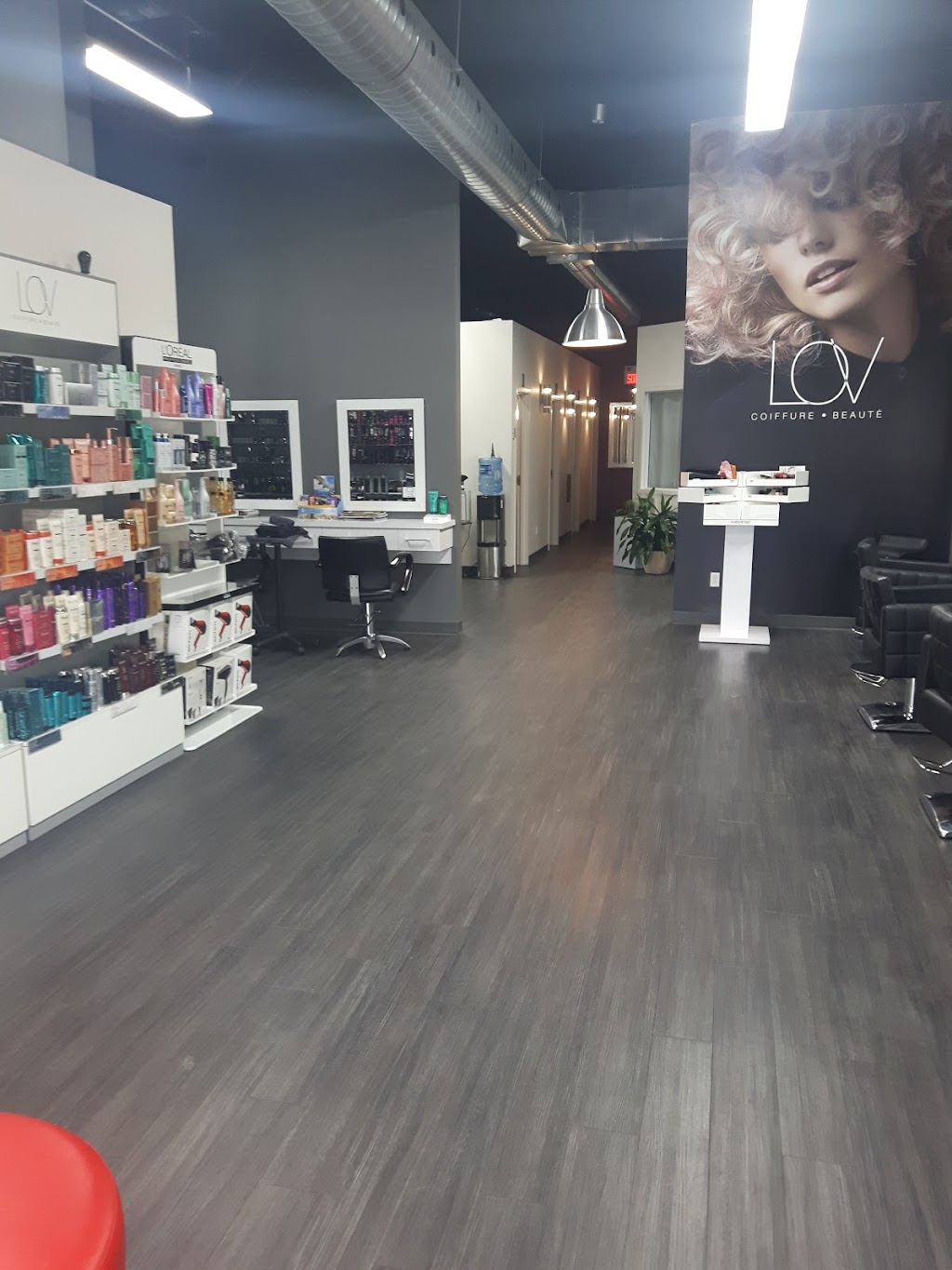 LOV Coiffure Beauté | 17680 Rue Charles, Mirabel, QC J7J 0T6, Canada | Phone: (450) 420-4568