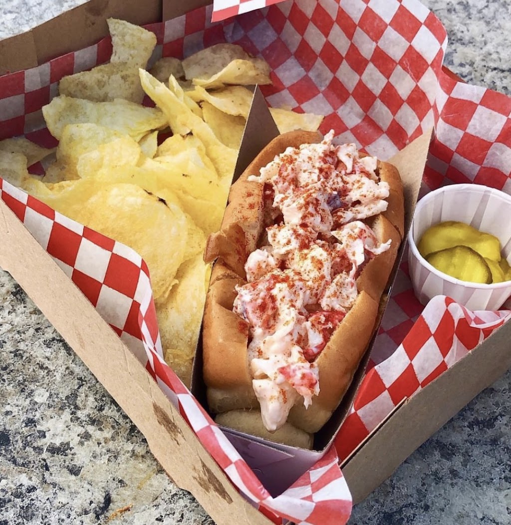 The Lobster Shack | Souris Beach, 8 Main St, Souris, PE C0A 2B0, Canada | Phone: (902) 743-3347