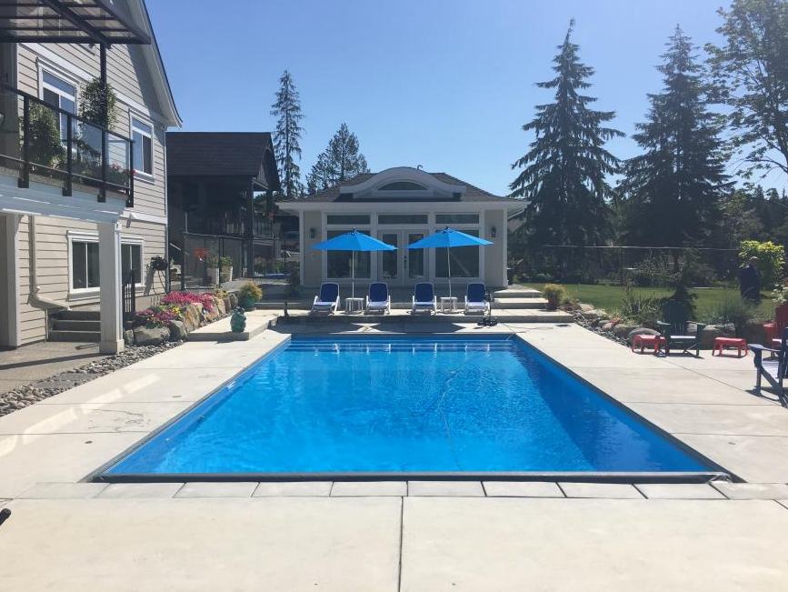 Taylor Made Pools | 1373 Stayte Rd, White Rock, BC V4B 4Z2, Canada | Phone: (604) 614-9611