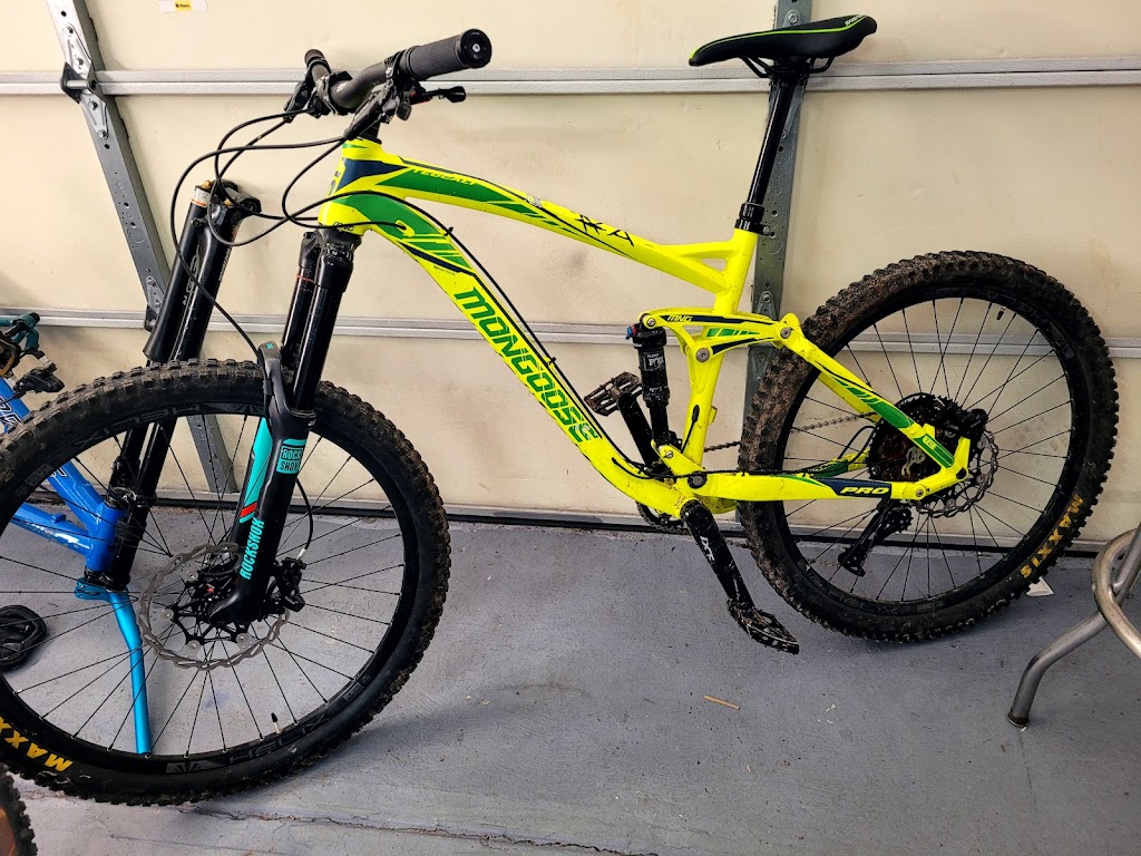 AIRSTYLE BIKES | 4252 Pender St, Burnaby, BC V5C 2M3, Canada | Phone: (604) 440-7033
