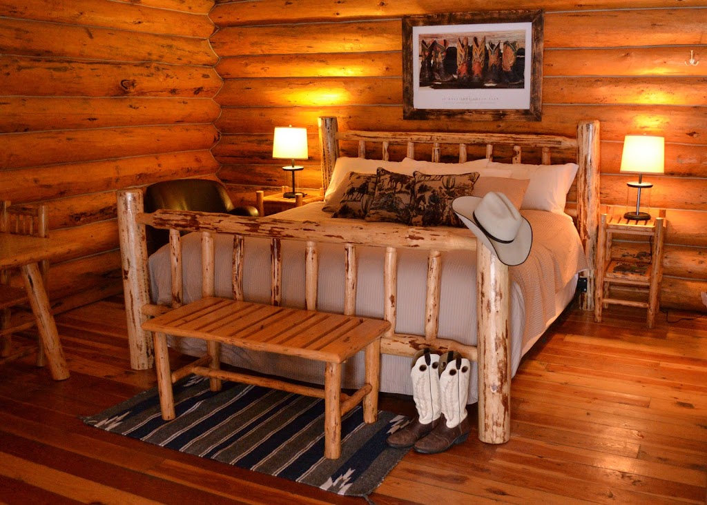 Three Bars Guest Ranch | Wycliffe Perry Creek Rd, Ta Ta Creek, BC V0B 2H0, Canada | Phone: (250) 426-5230