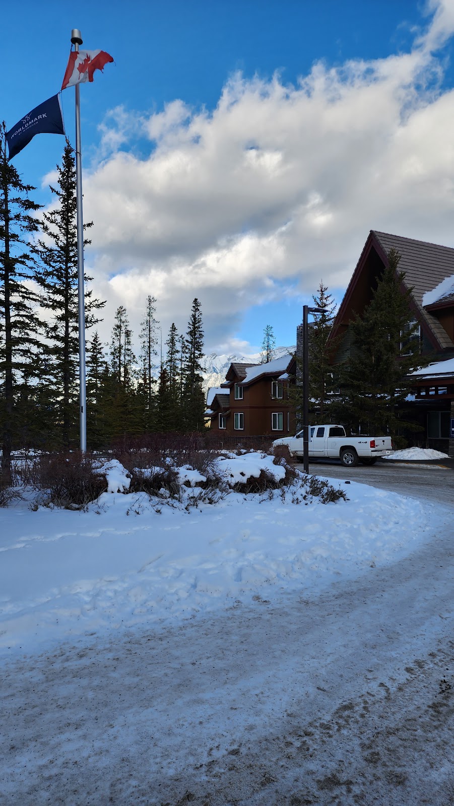 Platinum Suites Resort | 91 Three Sisters Dr, Canmore, AB T1W 3A1, Canada | Phone: (866) 466-8895