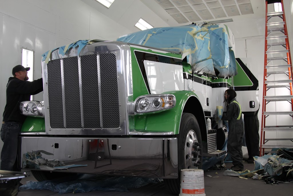 Stahl Peterbilt Body Shop | 11603 181 St NW, Edmonton, AB T5S 2K5, Canada | Phone: (780) 483-6666