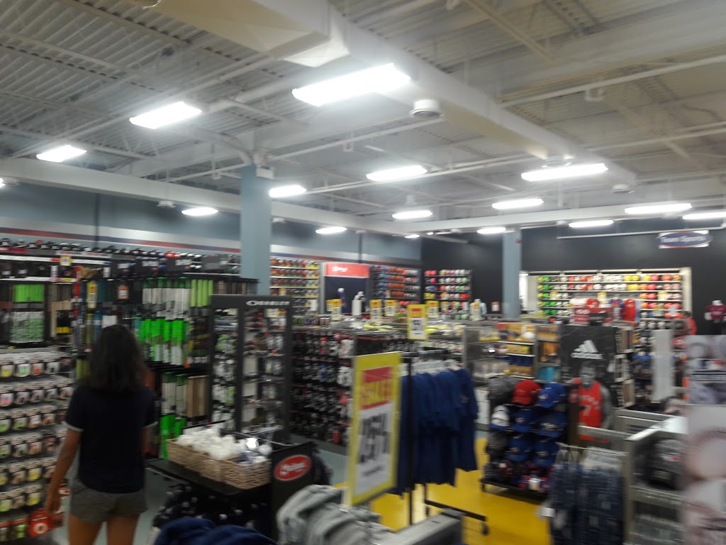 National Sports - Newmarket | 1111 Davis Drive 404 Shopping Centre, Newmarket, ON L3Y 8X2, Canada | Phone: (905) 853-7965