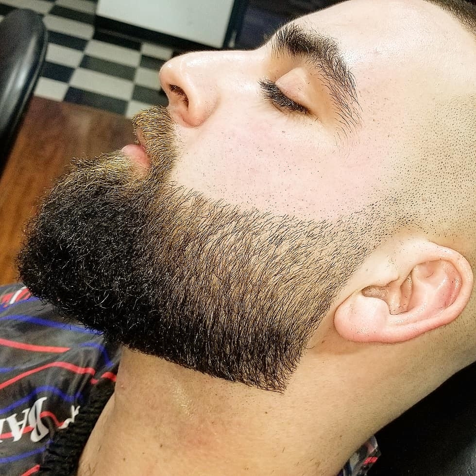 TOP 1 BARBER SHOP | 17700 56 Ave #112, Surrey, BC V3S 1C7, Canada | Phone: (778) 574-2624