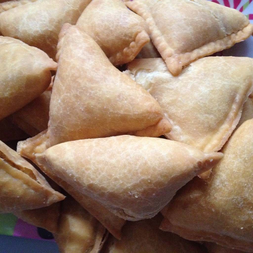 Samosa And Sweet Factory | 1850 Albion Rd #6, Etobicoke, ON M9W 6J9, Canada | Phone: (416) 213-1165