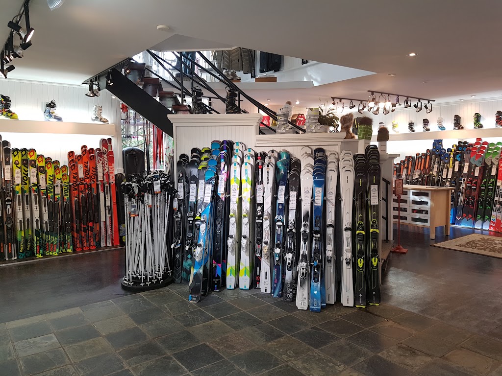 Boutique De Ski Daniel Lachance | 2245 Chem. du Village, Mont-Tremblant, QC J8E 1E9, Canada | Phone: (819) 425-8985