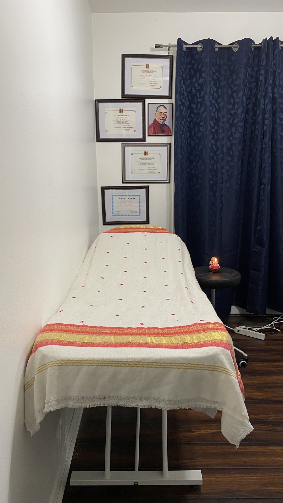 Floating Chakras | 18 Ladywood Dr, Toronto, ON M9V 1K9, Canada | Phone: (647) 550-7618