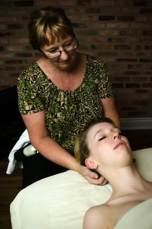 Massage Santé Maintien | 237 Rue de Gentilly O, Longueuil, QC J4H 1Z5, Canada | Phone: (450) 646-1818